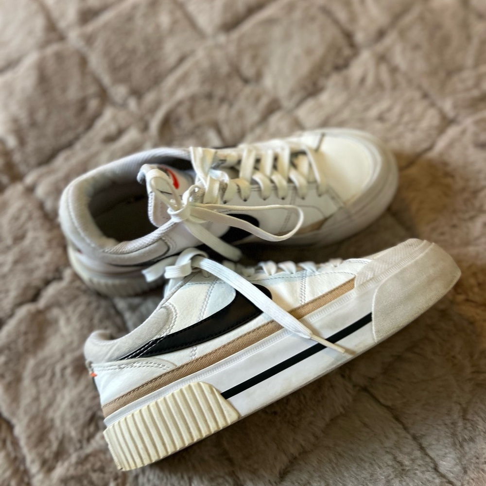 Nike White Sneakers with Black Swoosh Platform shoes size 6.5
